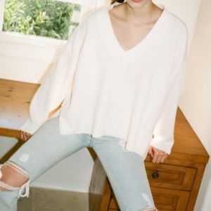 NWT Urban Outfitters Anka slouchy v-neck sweater